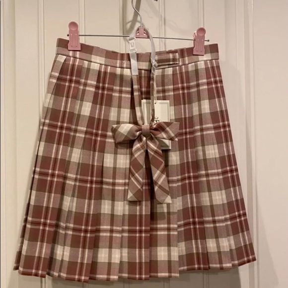 Plaid Skirt - Picture 6 of 11